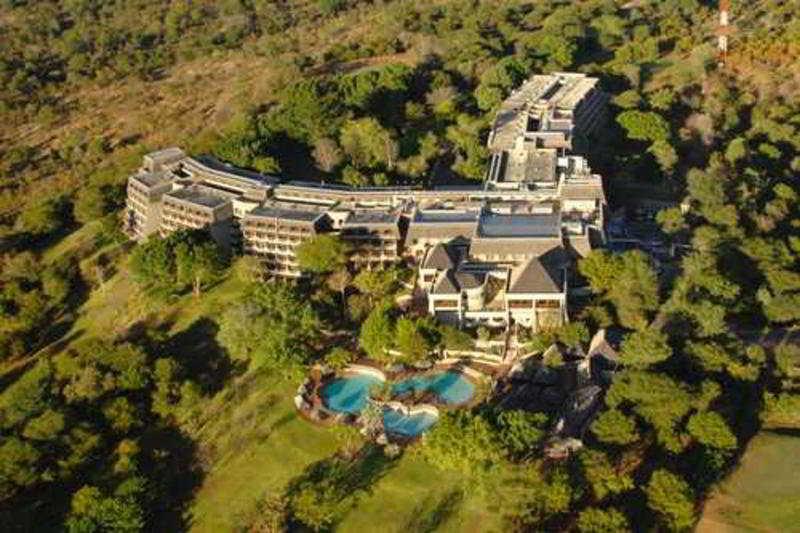 Elephant Hills Resort Victoria Falls Dış mekan fotoğraf
