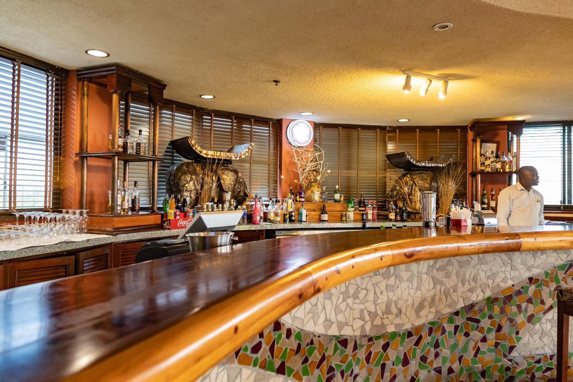 Elephant Hills Resort Victoria Falls Dış mekan fotoğraf